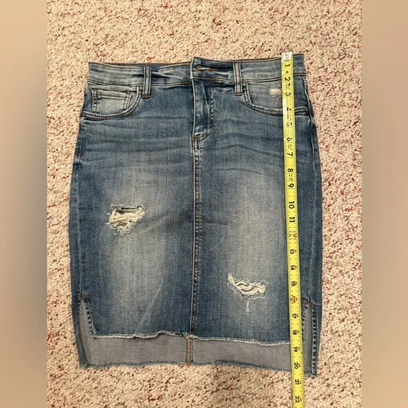 Kut from the Kloth Blue Distressed Denium Skirt - Picture 3 of 6